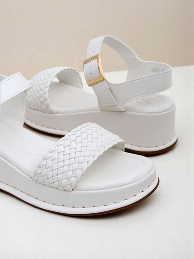 Royalfashion Damen Keilsandalen mit geflochtenem Riemen Fiolle