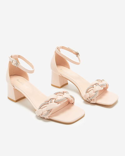 OUTLET Beige und rosa Damensandalen auf der Marienka-Post - Schuhe