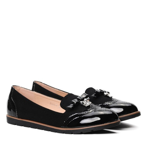 Czarne mokasyny z zawieszką Kaya- Obuwie