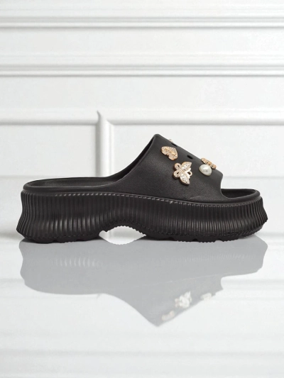 Royalfashion Damen-Gummislipper mit Slash Glam Verzierungen