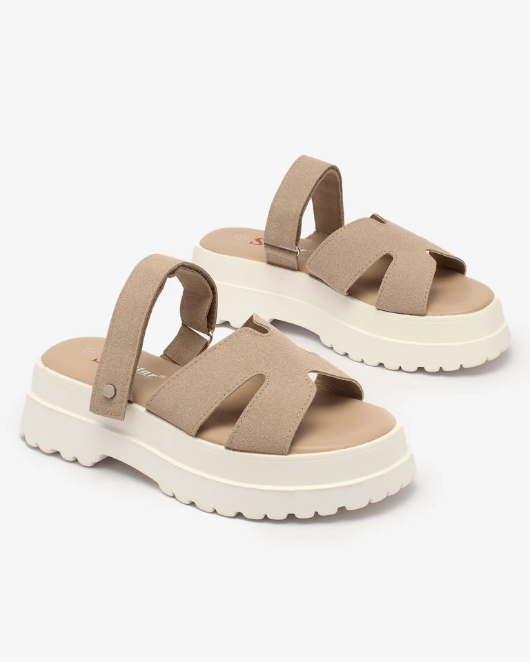 Royalfashion Hellbraune Damensandalen mit dickerer Sohle Qaffsa