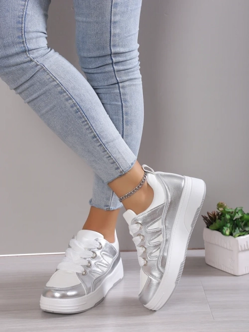 Кросівки Royalfashion для жінок з товстою підошвою Assaqi