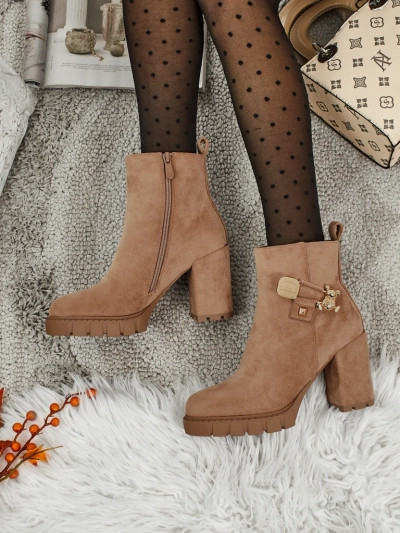 Ботильйони жіночі еко замшеві на підборах Bearr