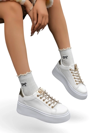Royalfashion Damen sportliche Sneakers mit dekorativen Schnürsenkeln Eone