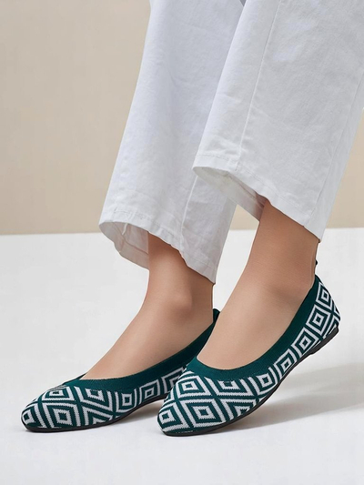 Royalfashion Ballerinas aus Stoff für Damen mit geometrischem Print Metric