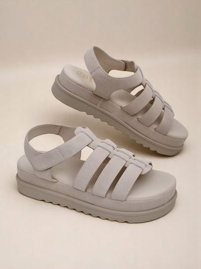 Sandaly Royalfashion - Caligae Beige Wildleder auf Plateau - Ideal für Sommer und Frühling