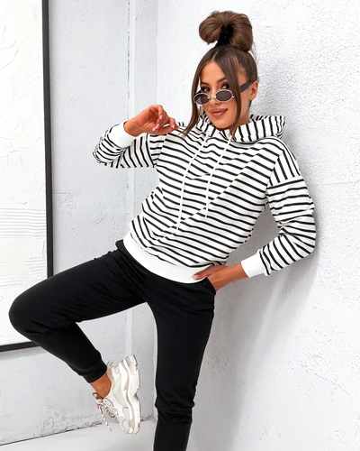 Royalfashion Damen gestreiftes Trainingsanzug-Set