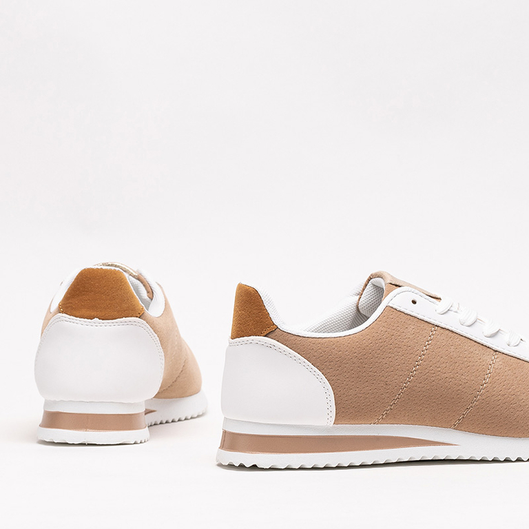 Beige Sportschuhe für Damen auf flacher Soruti-Sohle - Schuhe