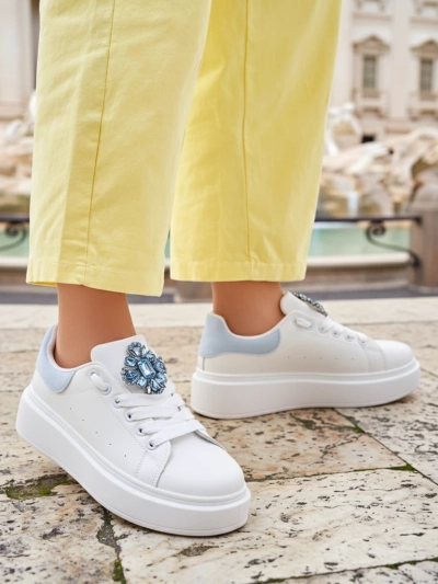 Aurelia Bianco – Weiße Damen-Plateau-Sneakers mit Glamour-Verzierung