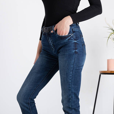 Dunkelblaue Damen-Jeanshose mit Gürtel - Kleidung