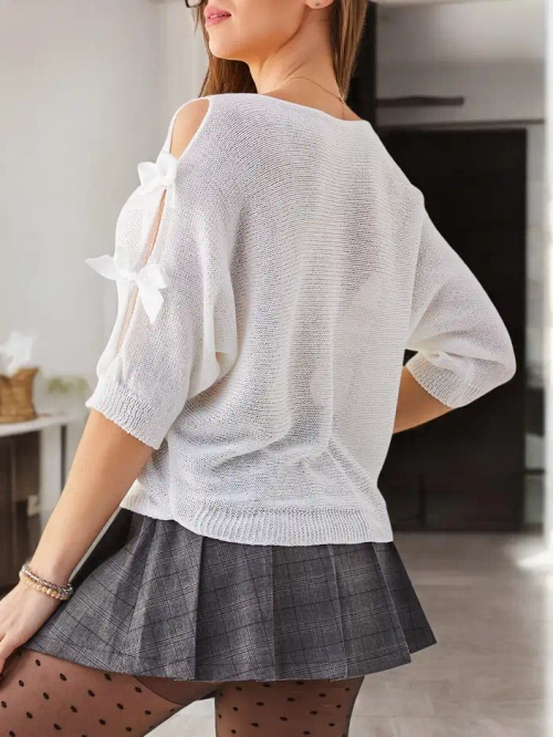 Royalfashion Жіночий акриловий светр з декоративними рукавами та бантиками