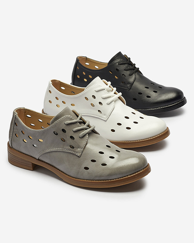 Durchbrochene Damen-Halbschuhe aus Öko-Leder in Schwarz Selofso- Footwear