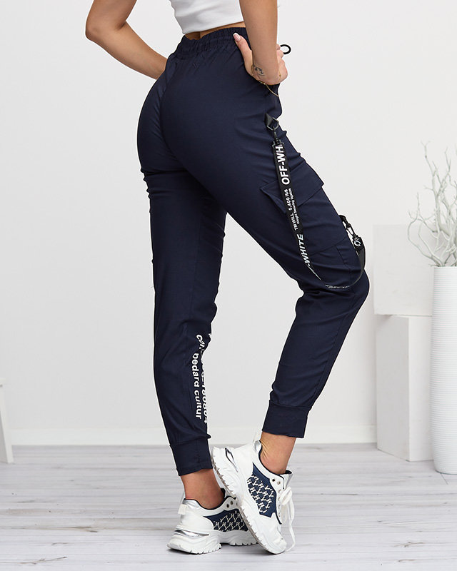 Marineblaue Cargohose für Damen mit Aufschriften - Kleidung