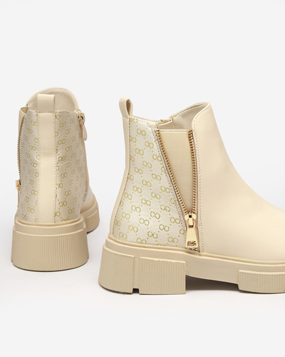 Бежеві жіночі чоботи Gusicia