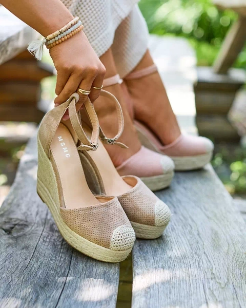 Royalfashion Braune Damen Meylasi Plateausandalen