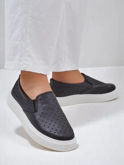 Royalfashion Perforierte Damenschlupfschuhe Emayla