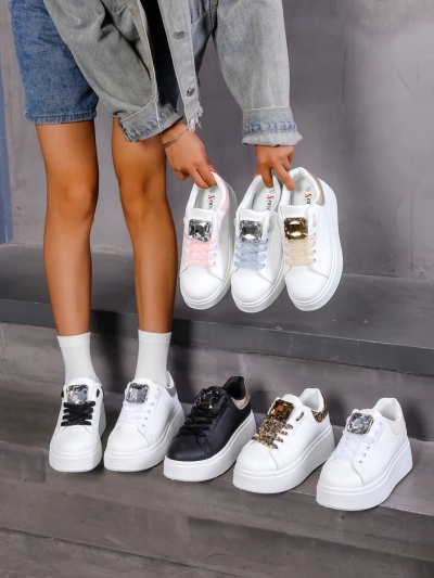 Royalfashion Damen Sportsneaker auf einer Plattform Safirrat