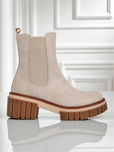 Amber Walk Stiefeletten mit Blockabsatz aus Öko-Nubukleder