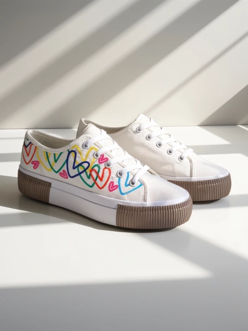 Royalfashion жіночі кросівки з принтом сердечок Sercess