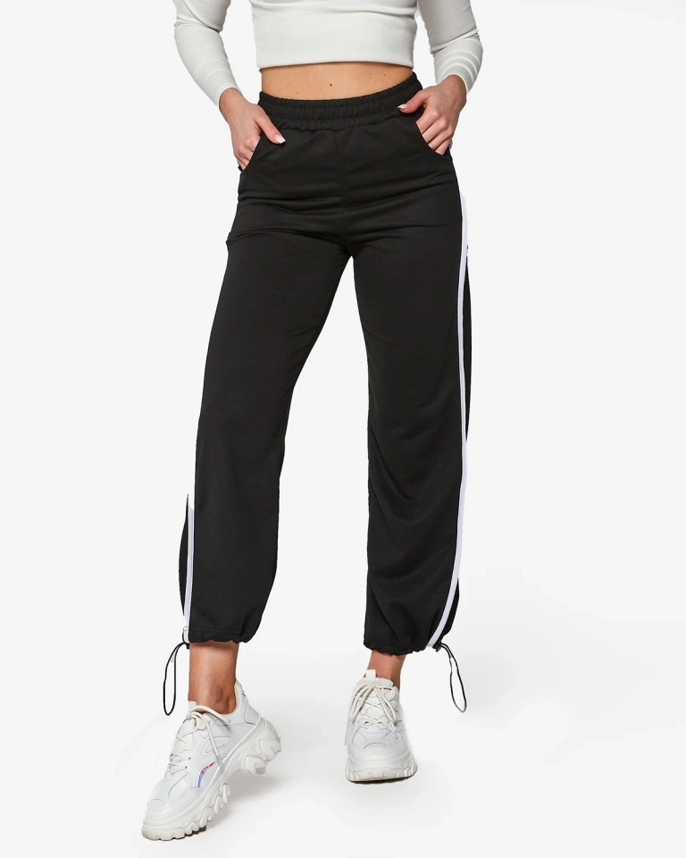 Schwarze weite Damen-Sweatpants mit Streifen- Kleidung