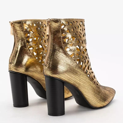 OUTLET Gold Damenstiefel mit Ausschnitten am höheren Pfosten Olik - Schuhe