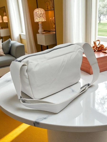 Royalfashion Kleine Damenhandtasche aus Öko-Leder Lyra Vell