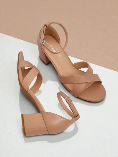 Royalfashion Damensandalen mit niedrigem Blockabsatz Eleganza Strap