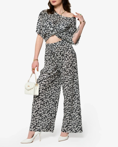 Schwarzes, geblümtes Set für Damen - Kleidung