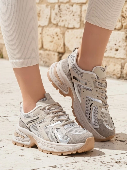 Aurelia Luna жіночі снікерси Royalfashion шнуровані екрю