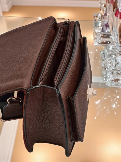 Kleine Damenhandtasche aus Öko-Leder Esmira