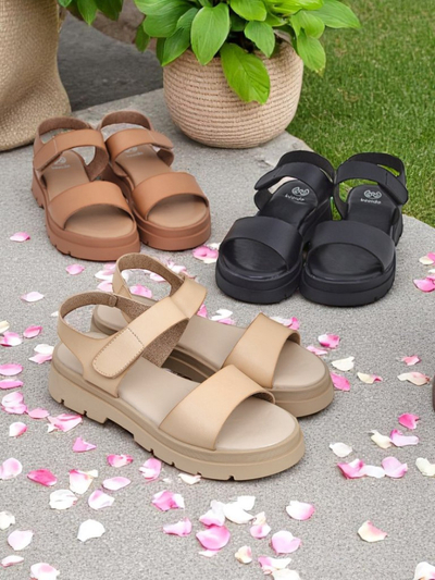 Royalfashion Damensandalen mit dickerer Sohle Otvanna