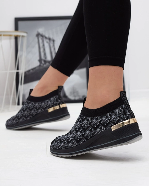 Чорно-сірі жіночі спортивні сліпони з принтом Scerpa- Footwear