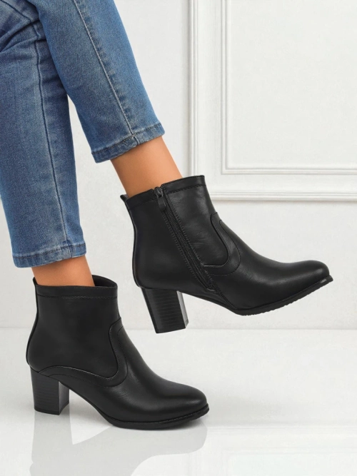 Жіночі ботильйони з еко шкіри на підборах Lunar Crest