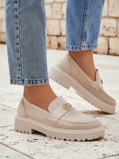 Loafers Damen Callista beige aus Öko-Wildleder mit flacher 4 cm Sohle