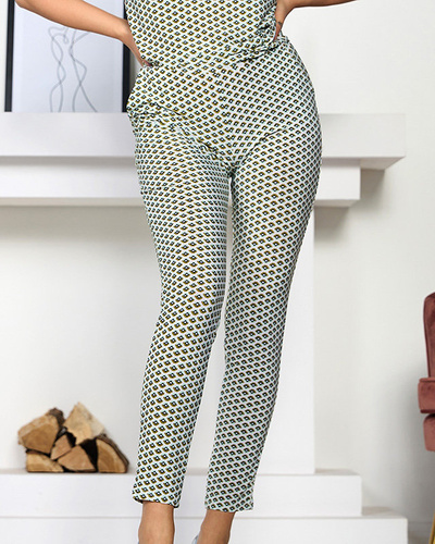 Gemustertes Damen-Set aus Bluse und Hose in Grün - Kleidung