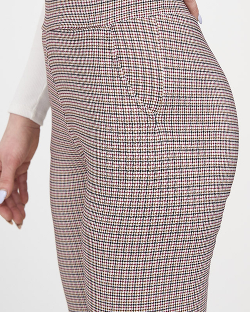 Бордово-чорні жіночі лосини в клітинку - Одяг