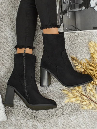 Damen Stiefeletten aus Wildlederimitat mit Blockabsatz Rune Fast