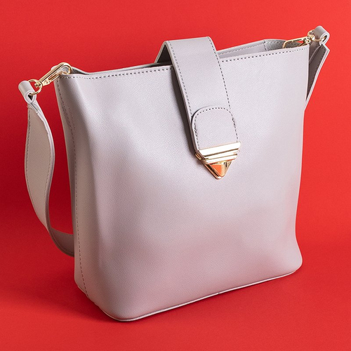 Жіноча сумка в сірому кольорі