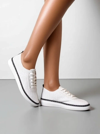 Royalfashion Damen durchbrochene Turnschuhe Tareb