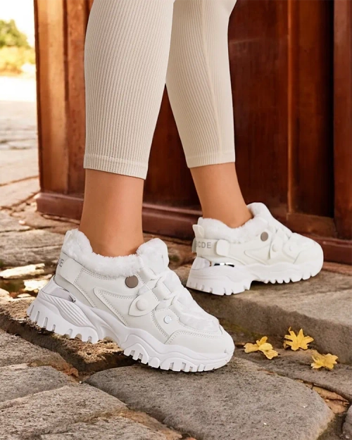 Жіночі кросівки з хутром Poriomo