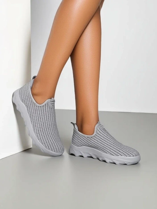 Royalfashion Жіночі спортивні туфлі на зав'язках Eraste