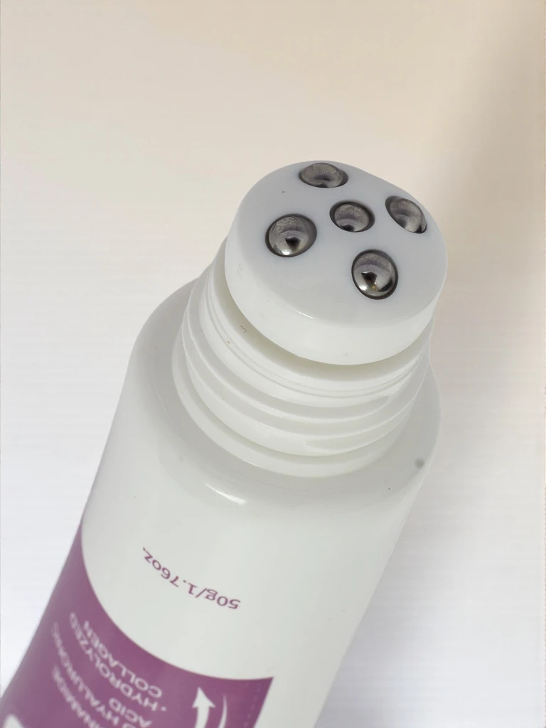 Lifting Halscreme mit Massagegerät