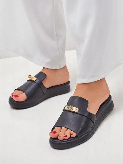 Royalfashion Damensandalen flach Rhapsody