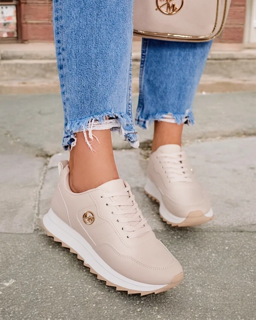 Жіночі кросівки Royalfashion Borumo