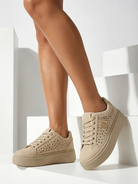 Cleo Ecru Platino – beige Plateausneakers Royalfashion Öko-Leder