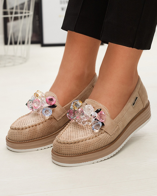 Світло-коричневі жіночі мокасини з декоративними кристалами Liscutio- Footwear