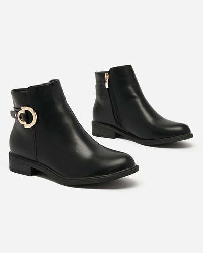 Royalfashion Schwarze Damenstiefel a'la sztyblety mit Verzierungen Ederte