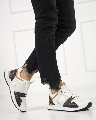 Білі жіночі кросівки з принтом Evenra