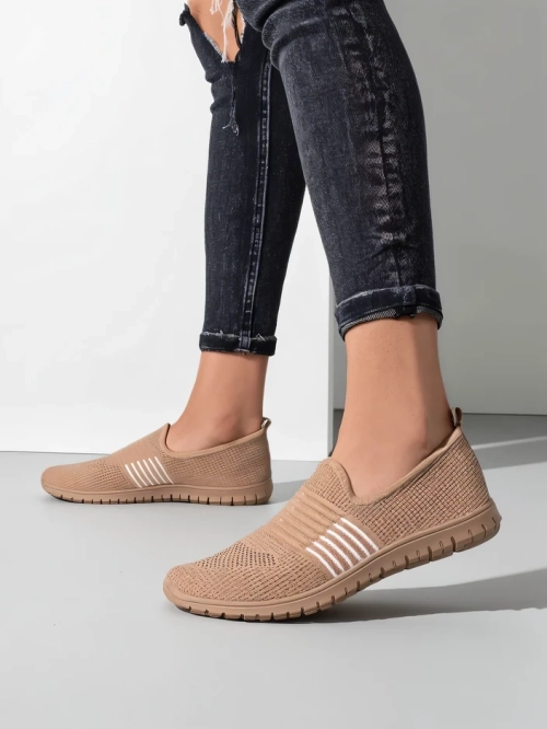 Royalfashion Жіночі спортивні черевики без шнурків Ollabes