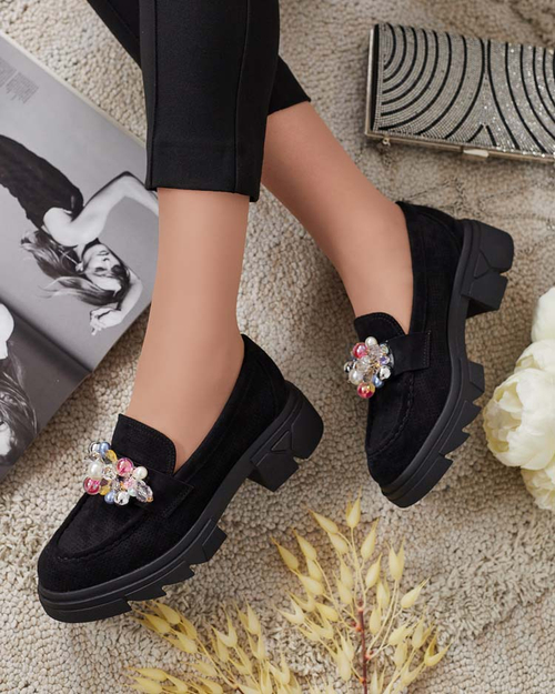 Royalfashion Чорні жіночі мокасини з різнокольоровими кристалами Glam